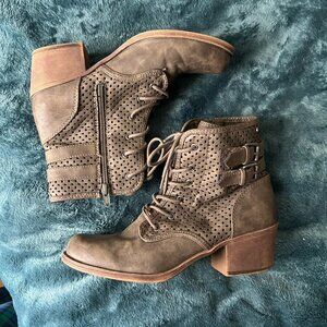 Roxy Lace-Up and Zipper Combat Heel Boots - Army Green